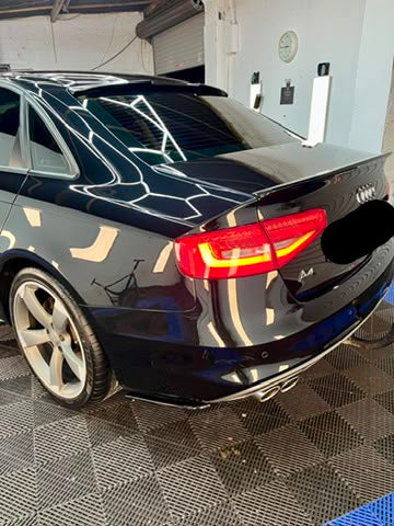 Audi A4/S4 B8 Spats