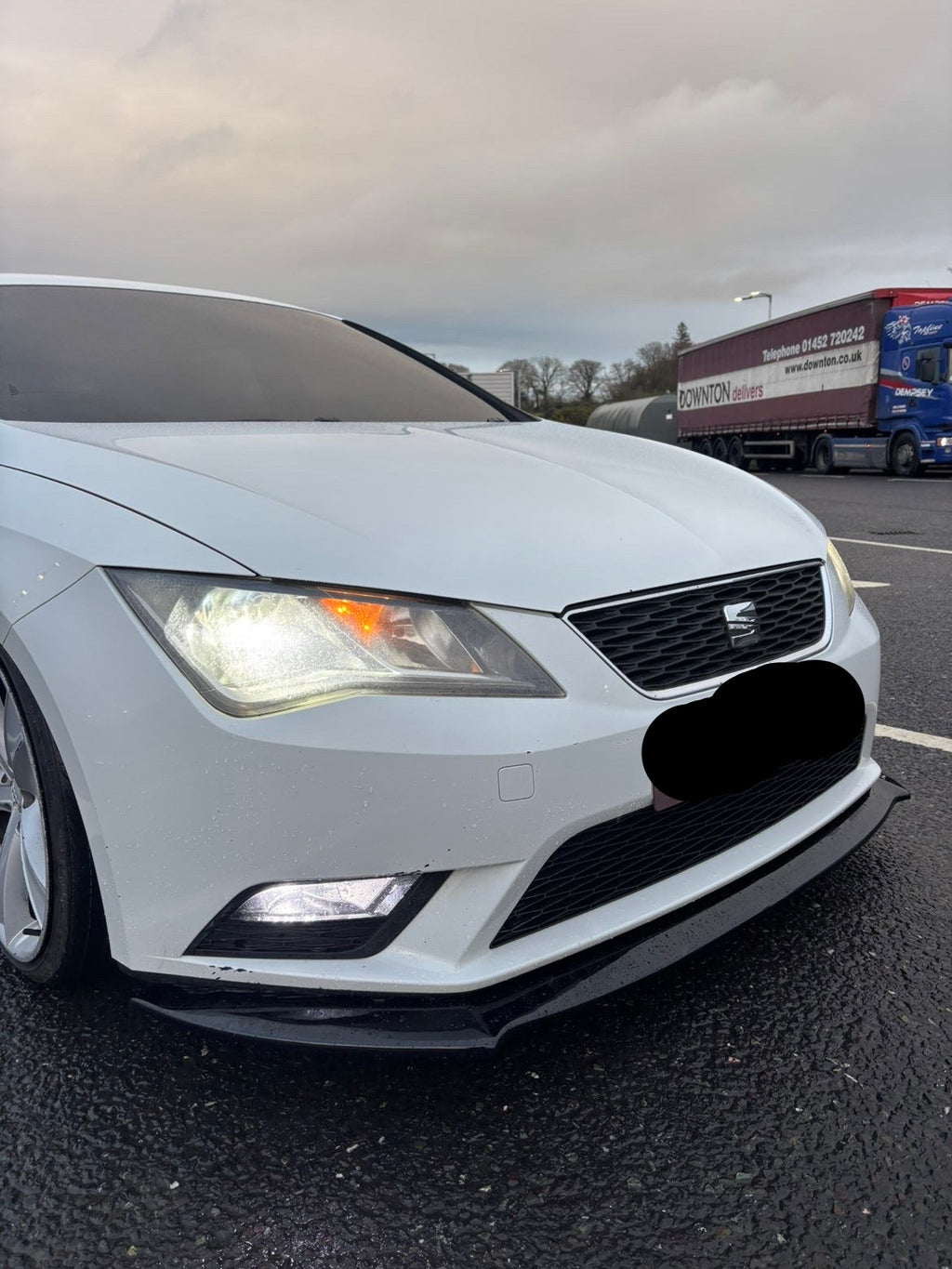 Seat Leon MK3 Front Splitter Style 3