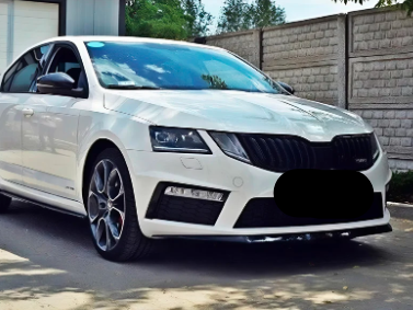Skoda Octavia MK3 VRS FL 2017+ Front Splitter