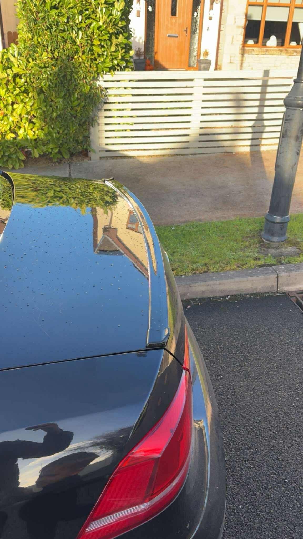 Universal Boot Spoiler Rubber (GLOSS BLACK)