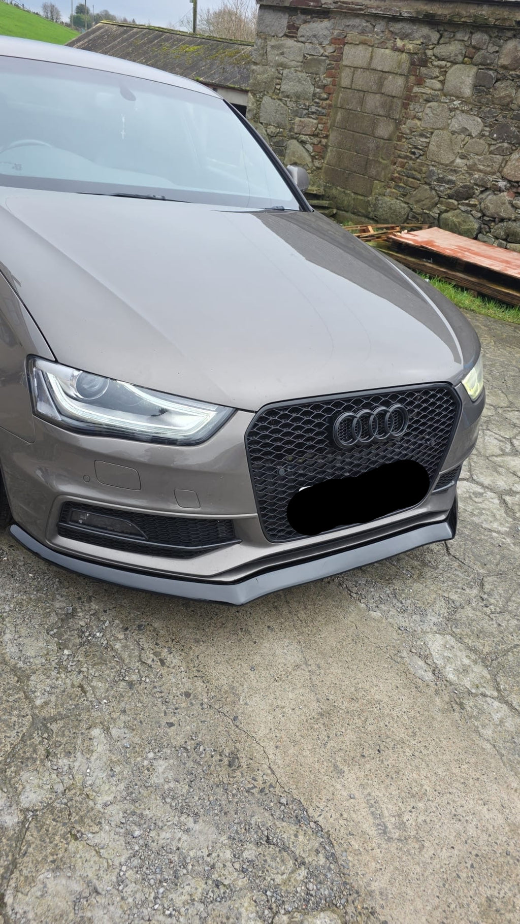 Audi A4/S4 B8.5 Honeycomb RS4 Style Grille