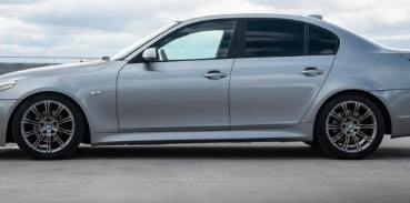 BMW E60 M-Tech / M5 look side skirts  / E61 (03-10)