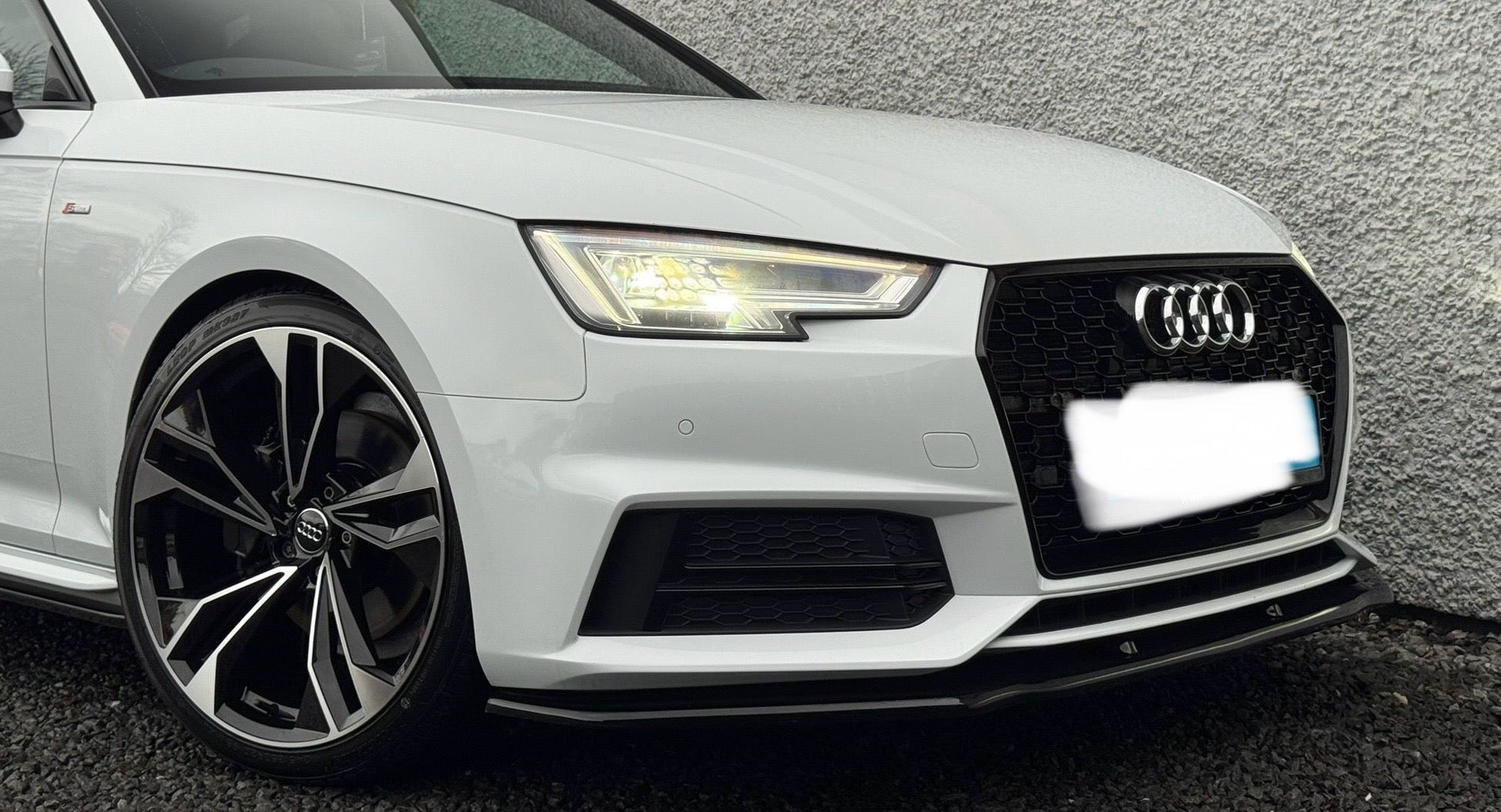 Audi A4 B9 Front Splitter 2016-2019 Style 3(High Quality)